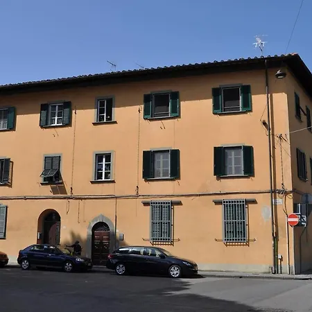 Apartment La Casa Di Dario, Dario's House. Pisa